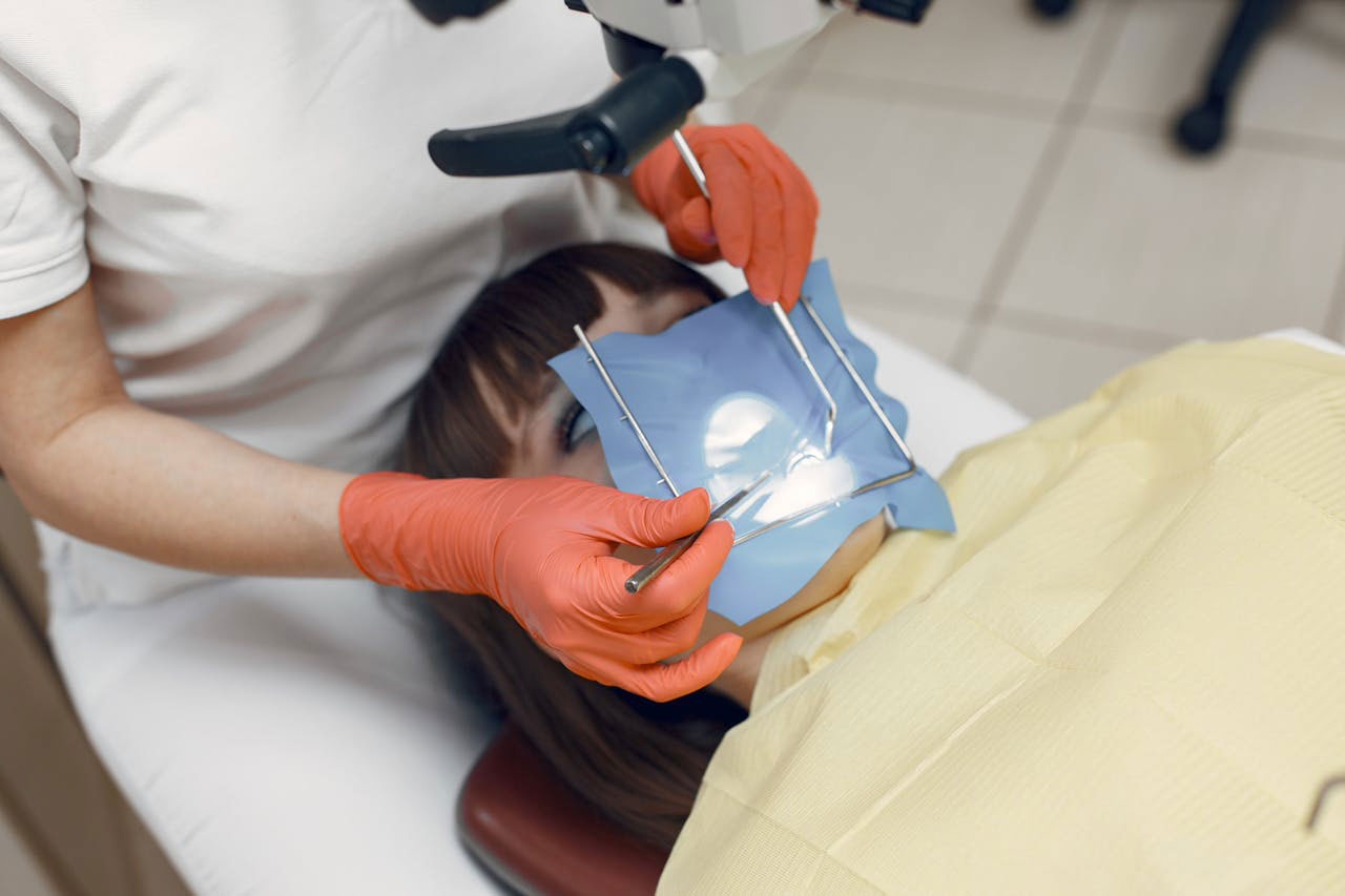 How Much Is a Root Canal Without Insurance