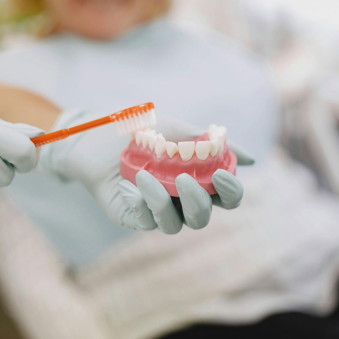 How Much Is a Dental Cleaning Without Insurance Near Me